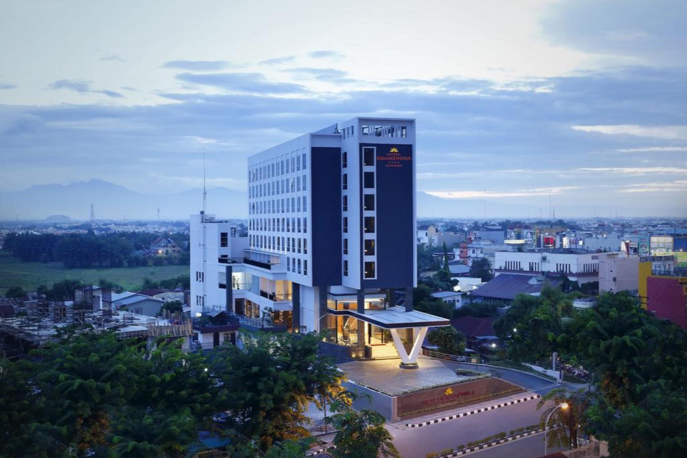Hotel Grandhika Setiabudi Medan Kültér fotó