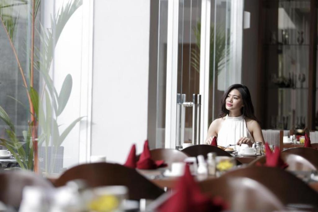 Hotel Grandhika Setiabudi Medan Kültér fotó